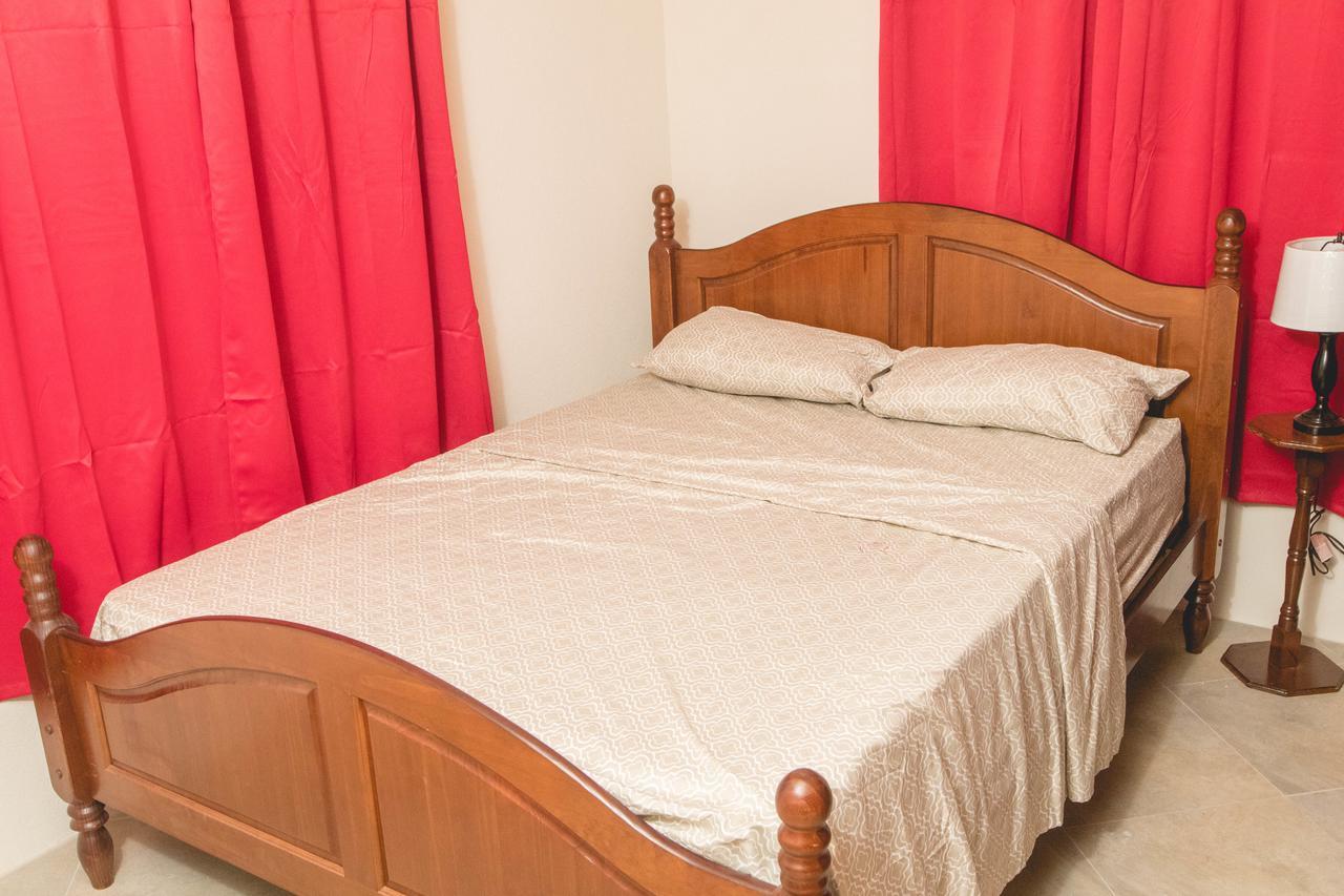 Frontline Apartments Christ Church Kültér fotó