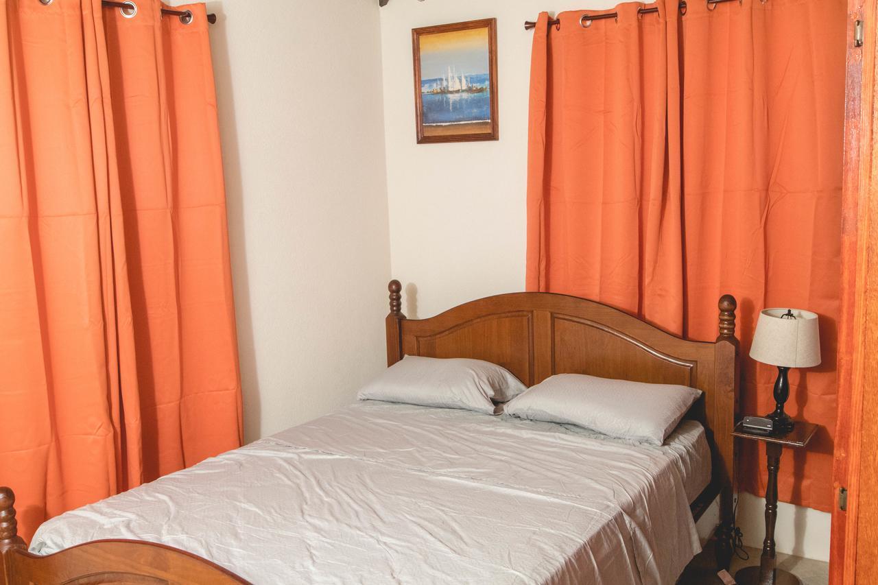Frontline Apartments Christ Church Kültér fotó