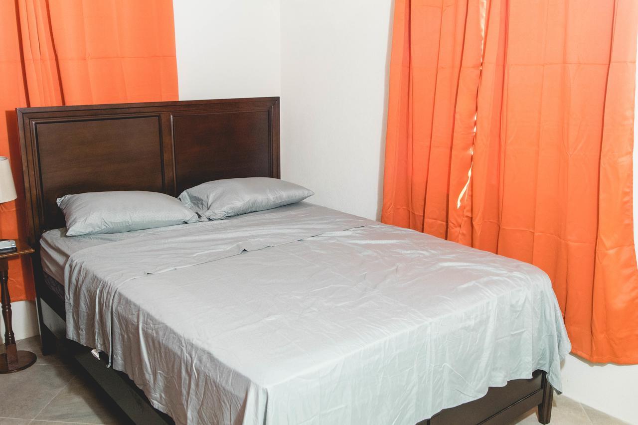 Frontline Apartments Christ Church Kültér fotó